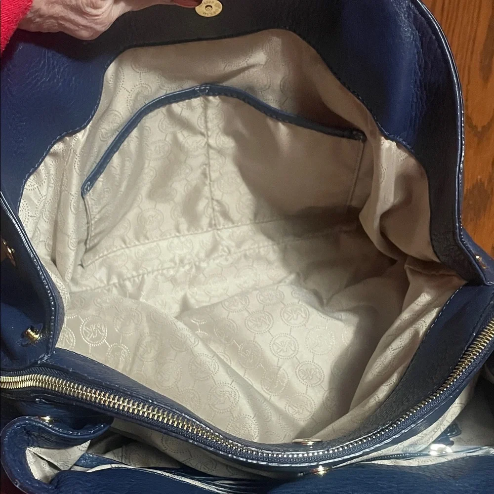 Michael Kors Bedford Satchel Dark Blue handbag - Picture 8 of 11